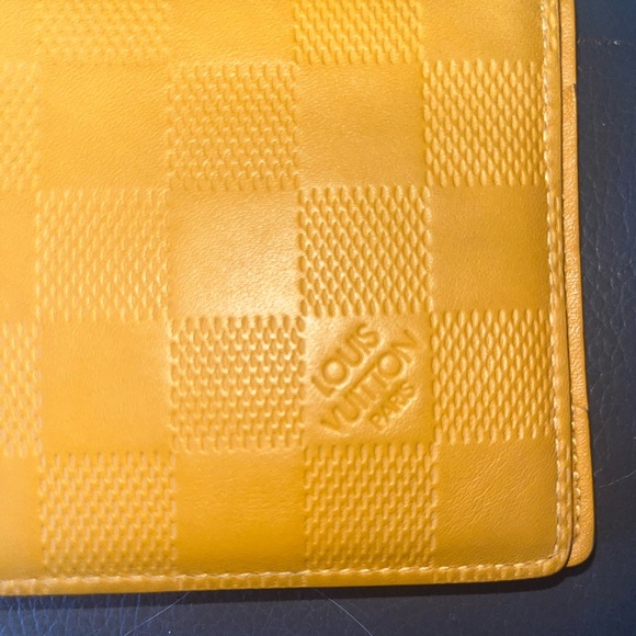 EUC Louis Vuitton Damier bifold Wallet Yellow - Picture 3 of 13
